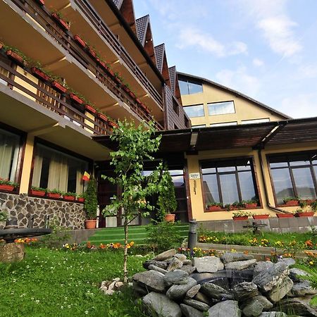Mistral Resort Moeciu De Sus Eksteriør bilde