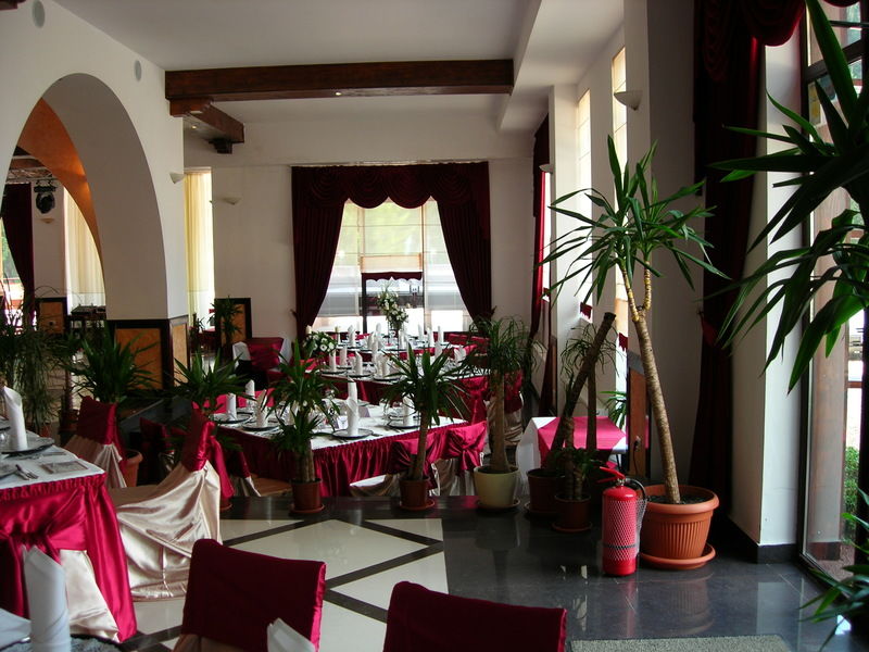 Mistral Resort Moeciu De Sus Eksteriør bilde