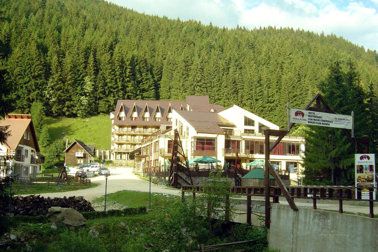 Mistral Resort Moeciu De Sus Eksteriør bilde