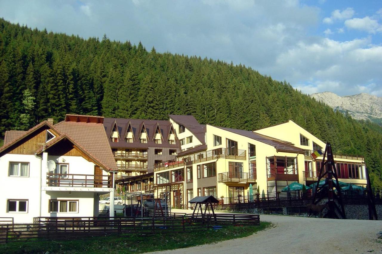 Mistral Resort Moeciu De Sus Eksteriør bilde