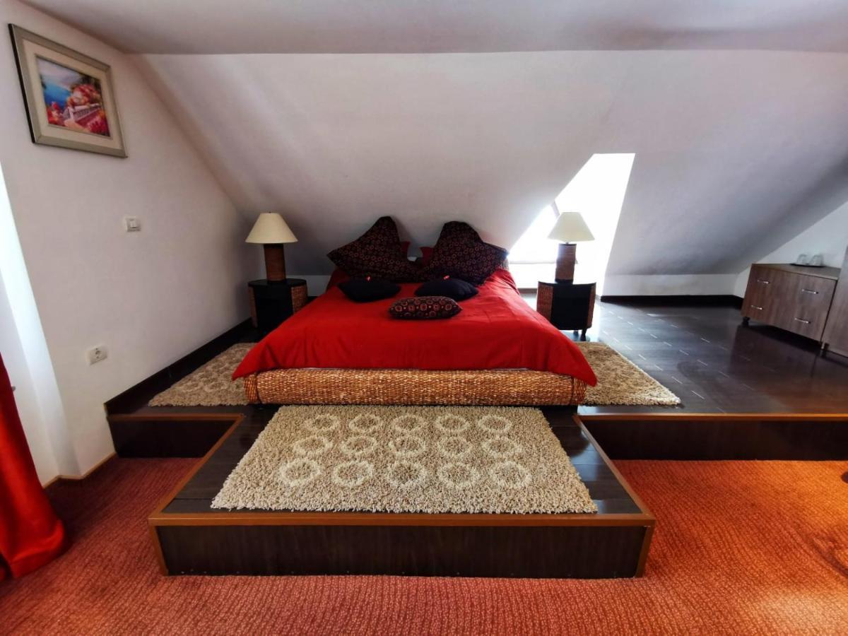 Mistral Resort Moeciu De Sus Eksteriør bilde
